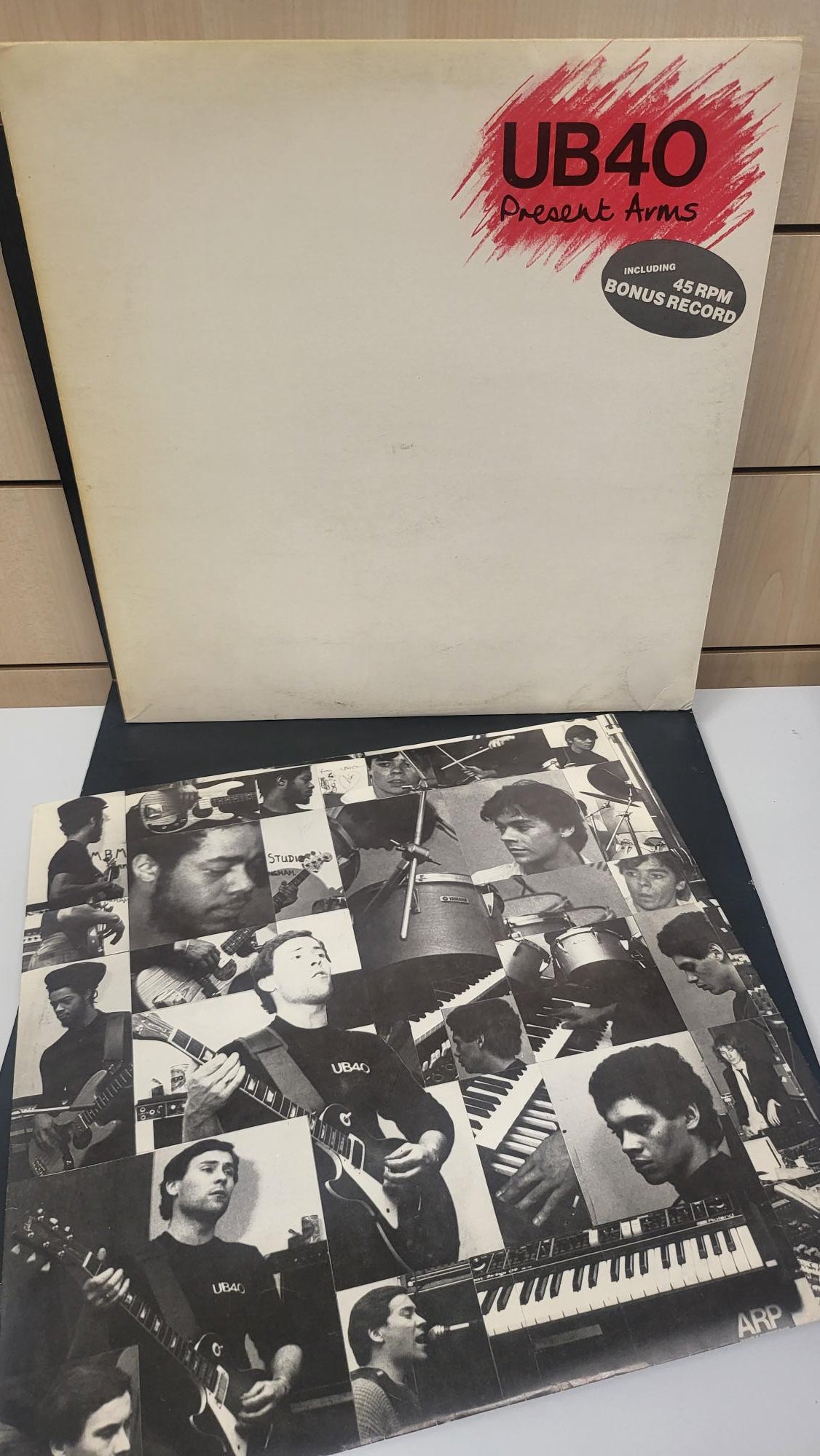 Lp Raro - UB40 - Present Arms