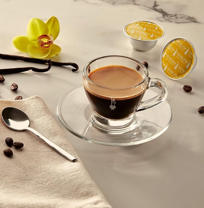 Promo Bialetti - Moka Induzione 2 Tz + Set 2 Tazzine